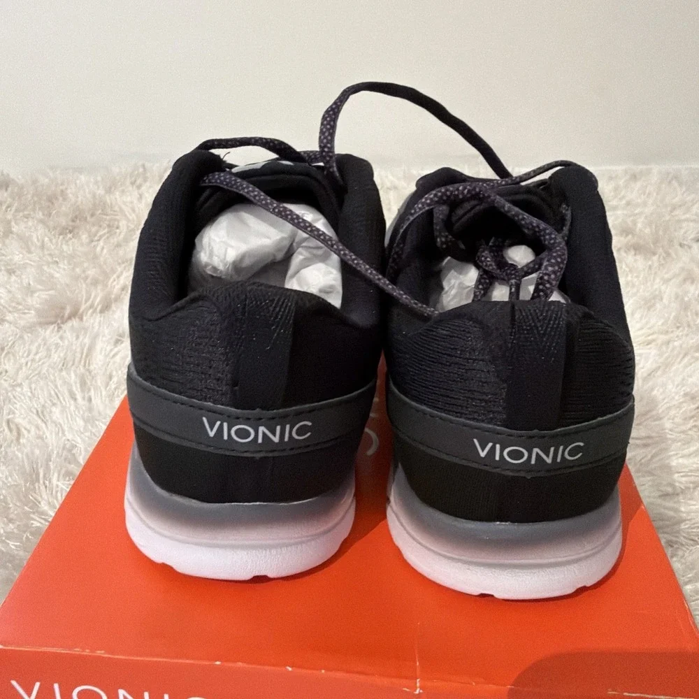 Vionic Women's 335 Miles Sneakers - Black/Mesh - Brand New - Size 10W